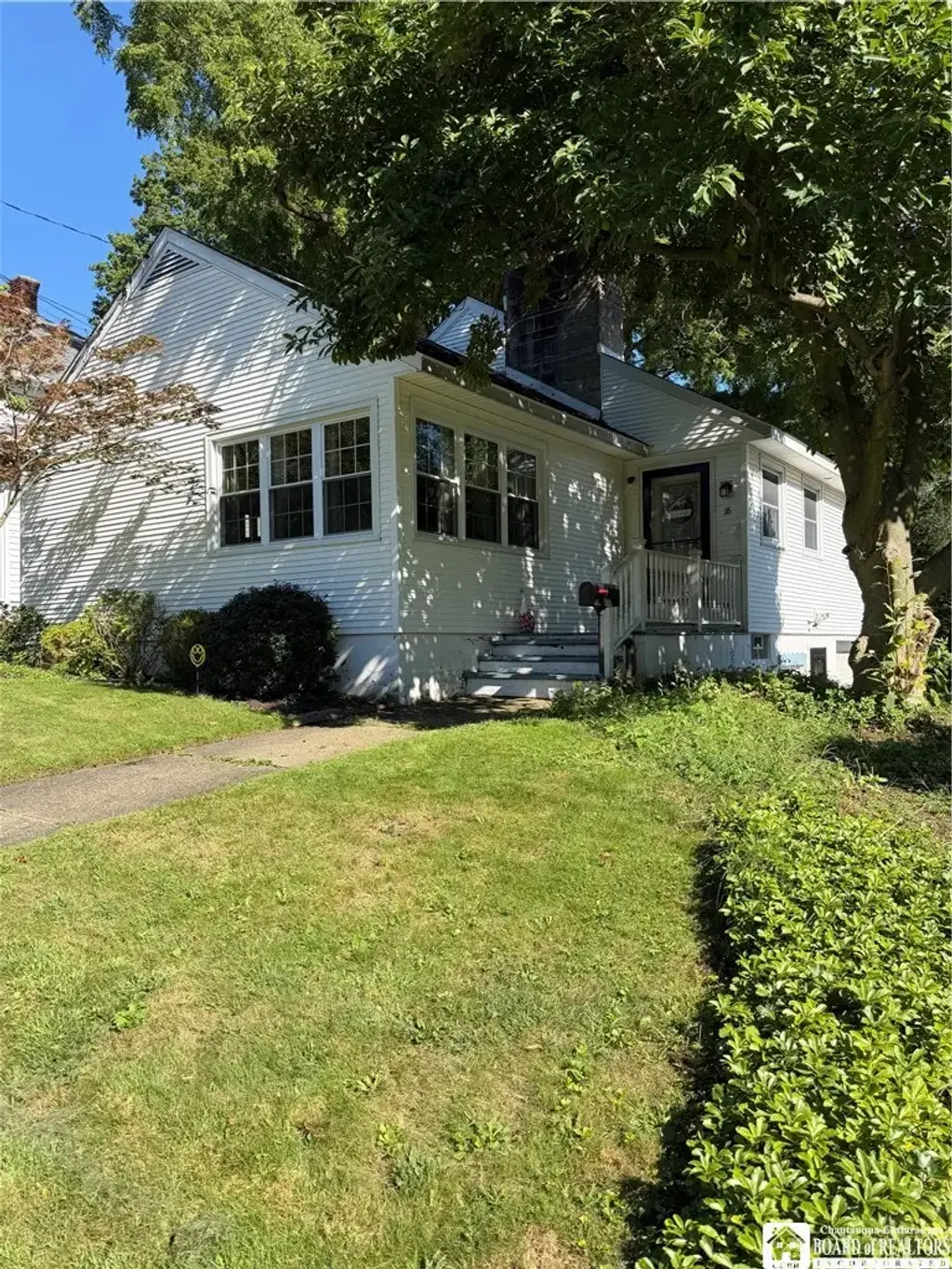 18 Risley Street, Pomfret
