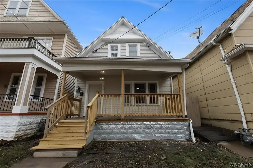 212 Grote Street, Buffalo