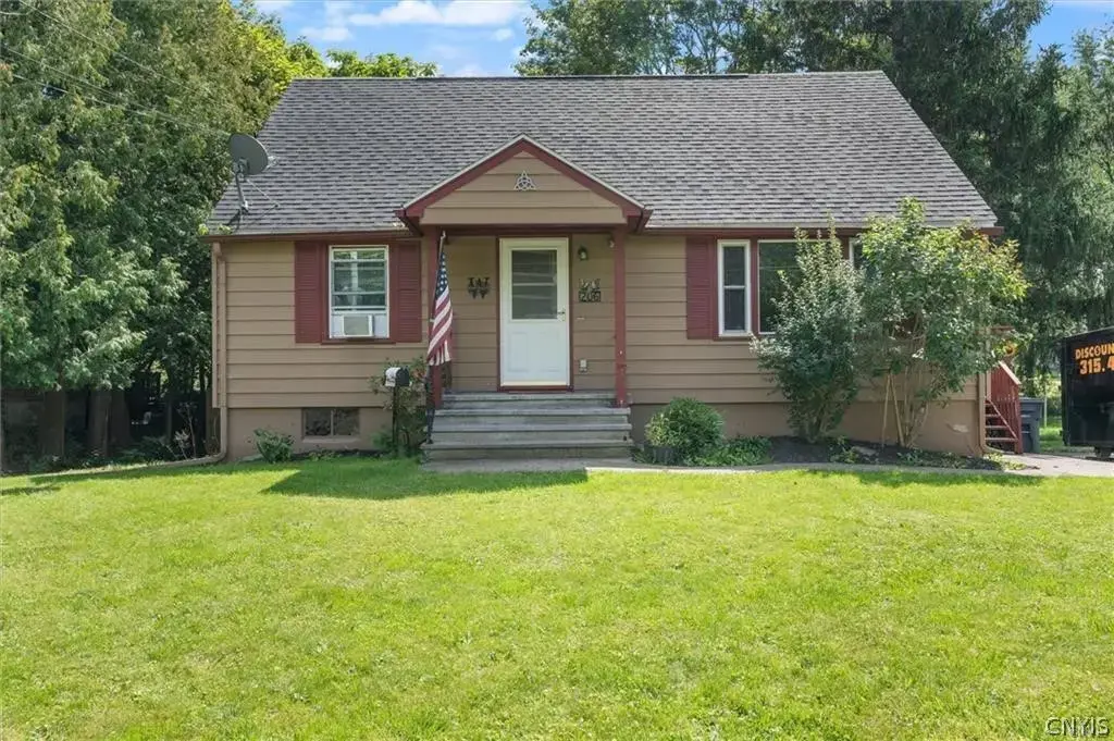 206 Elmbrook Drive, Manlius