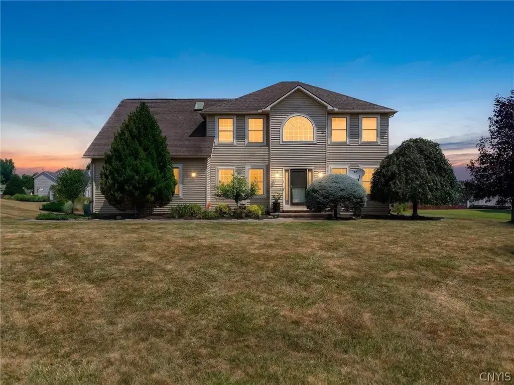 6433 River Birchfield Road, DeWitt
