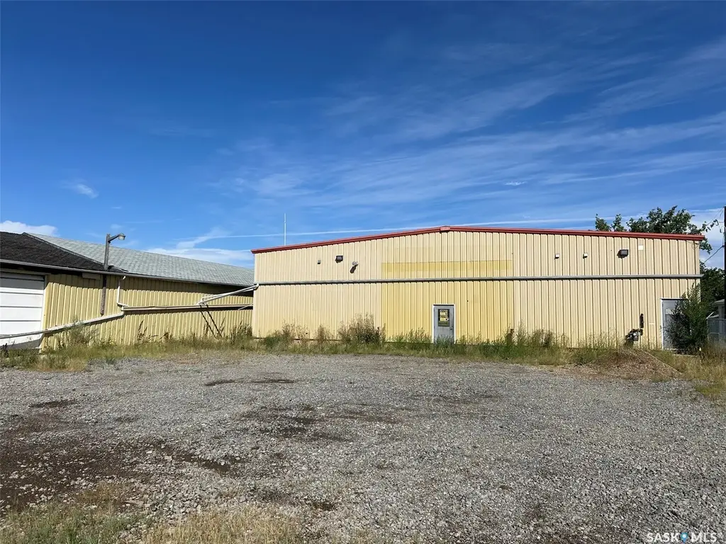 530 Caribou Street E, Moose Jaw