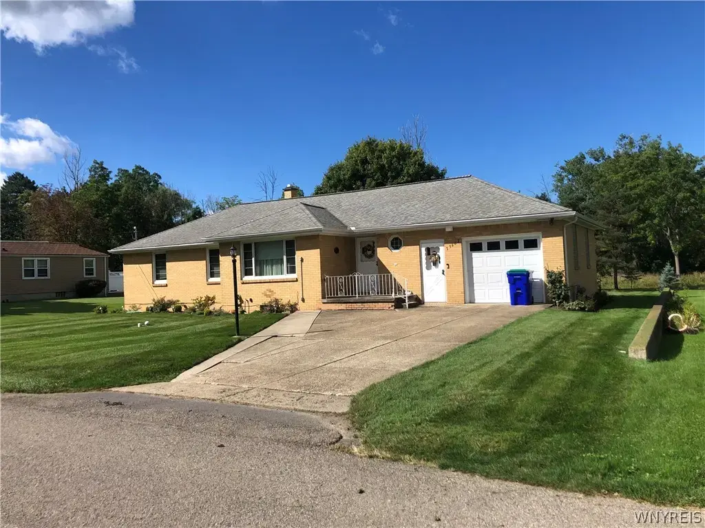 3602 Grafton, Hamburg