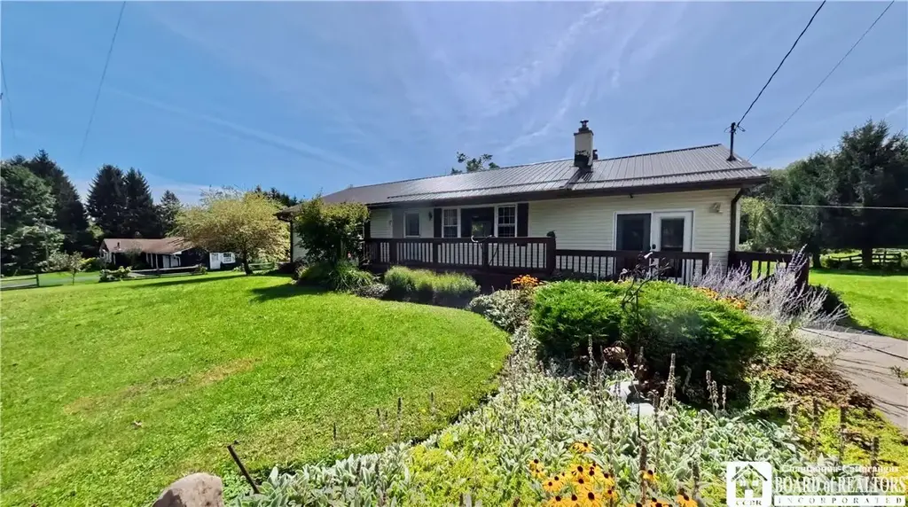 4007 Dry Brook Road, Poland
