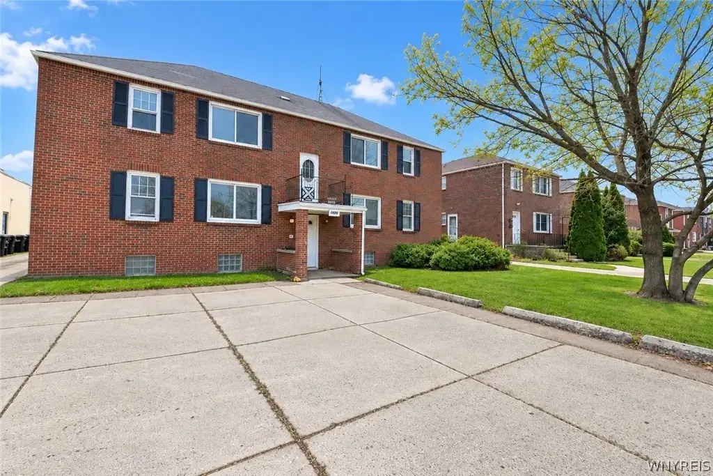 1455 Sheridan Drive # 1, Tonawanda