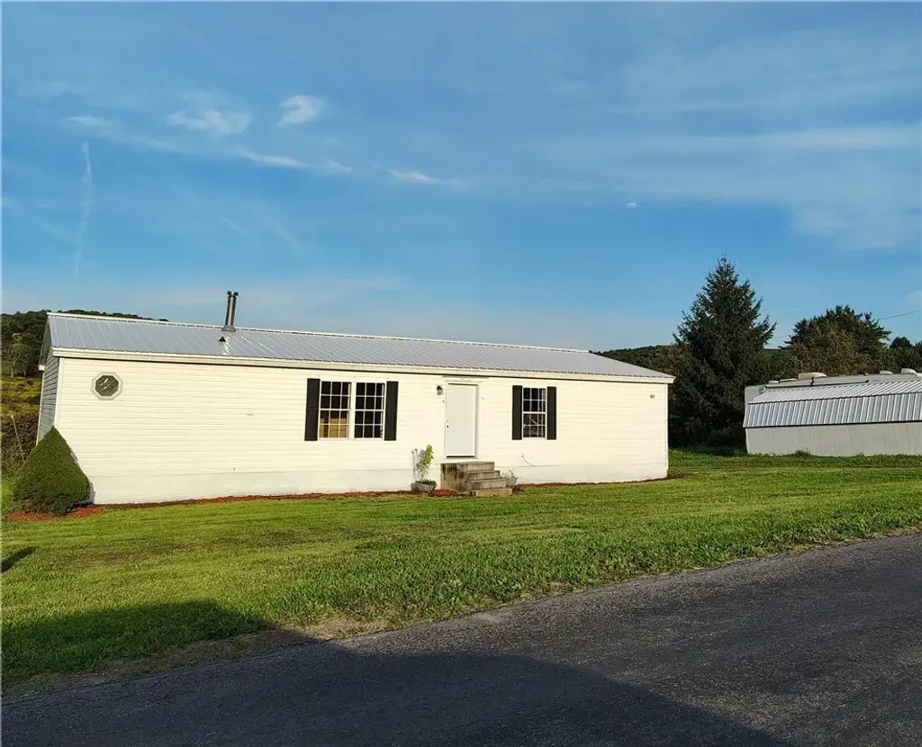 632 Phillip Odell Road, Guilford