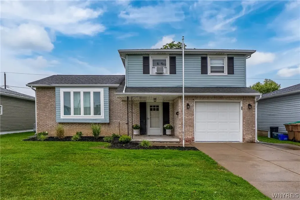 55 W Cavalier Drive, Cheektowaga