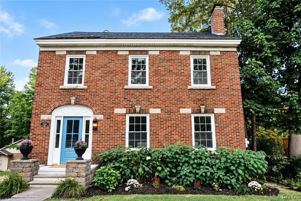 1666 State Route 48, Granby