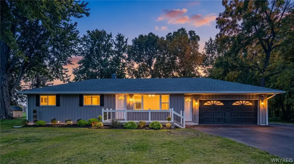 6034 Godfrey Road, Newfane