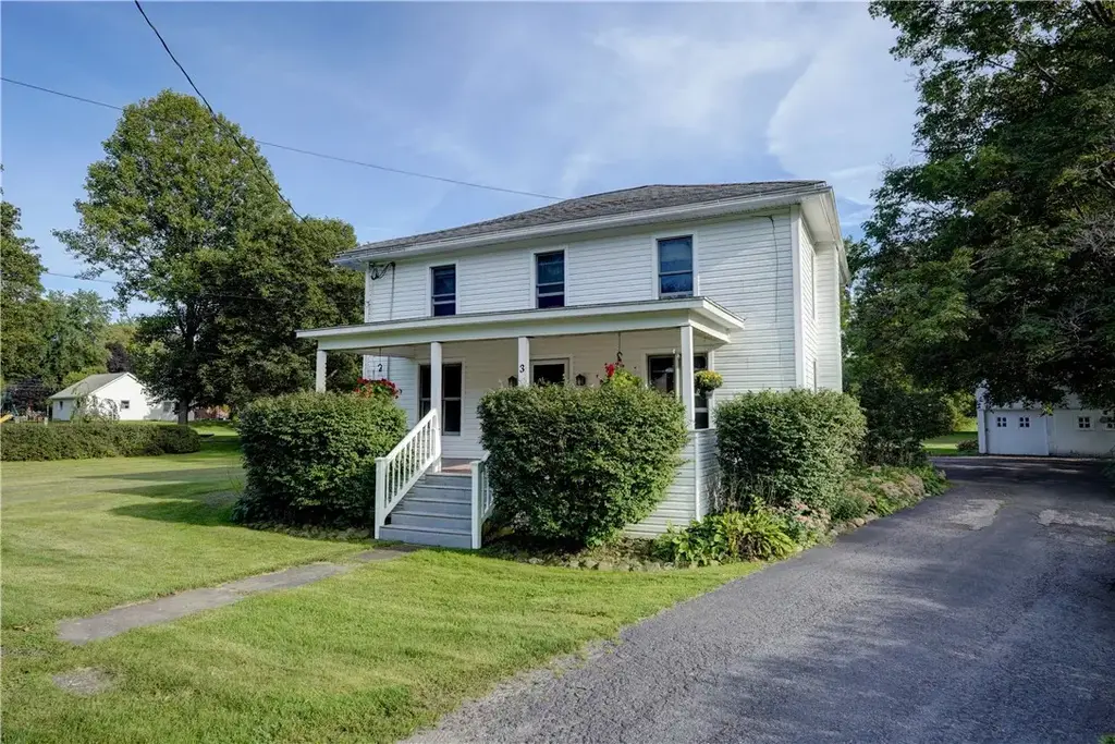 3 Railroad Avenue, Gorham