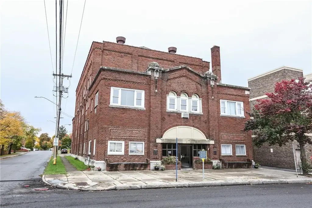 400 Main Street # B4, East Rochester