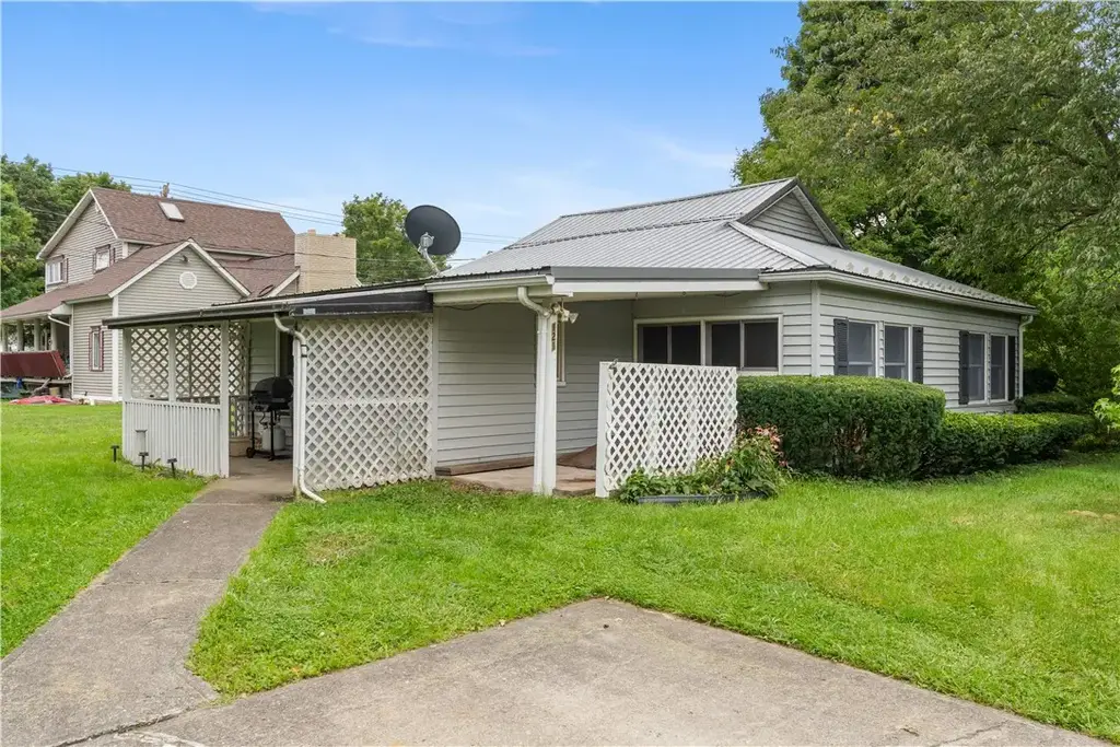 121 Mountview Road W, Bath