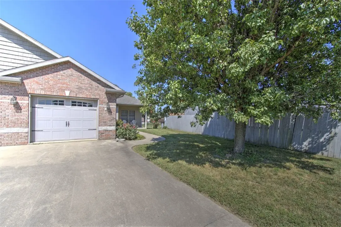 1354 Kays Court, Mt Zion