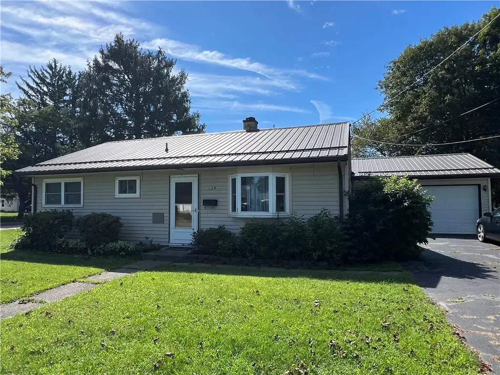 122 Lynhurst Avenue, Horseheads