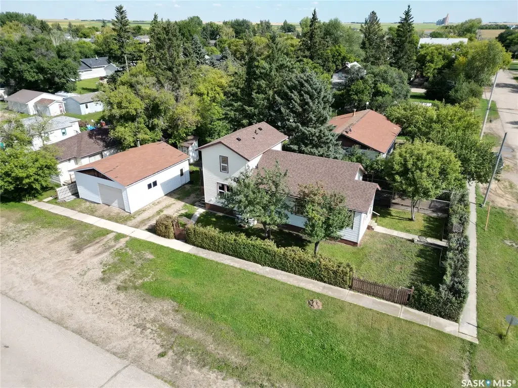 601 Butte Avenue, Colonsay