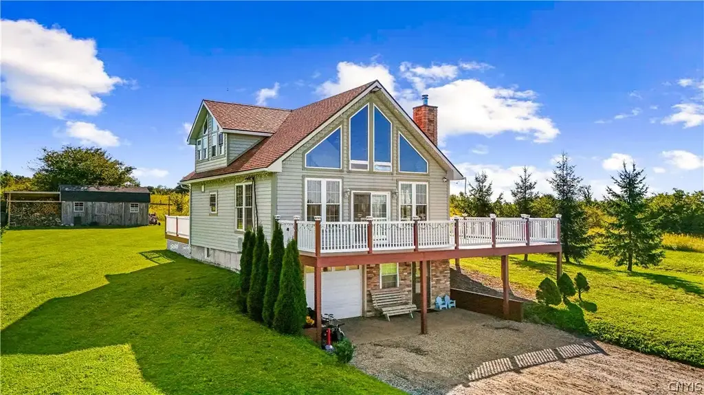 116 Cook Hill Road, Herkimer