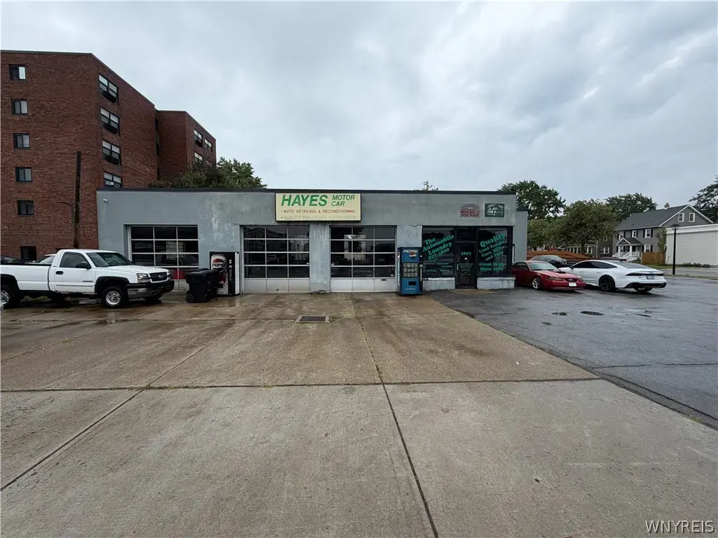 3697 Delaware Avenue, Tonawanda