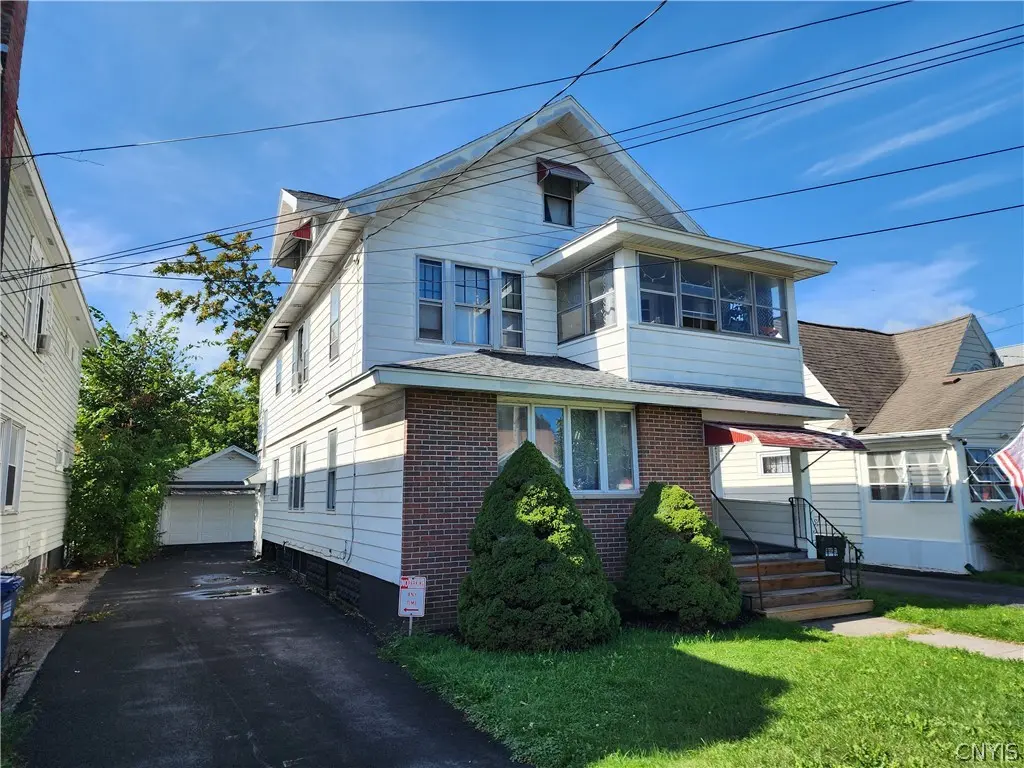 Photo of Listing #S1713816