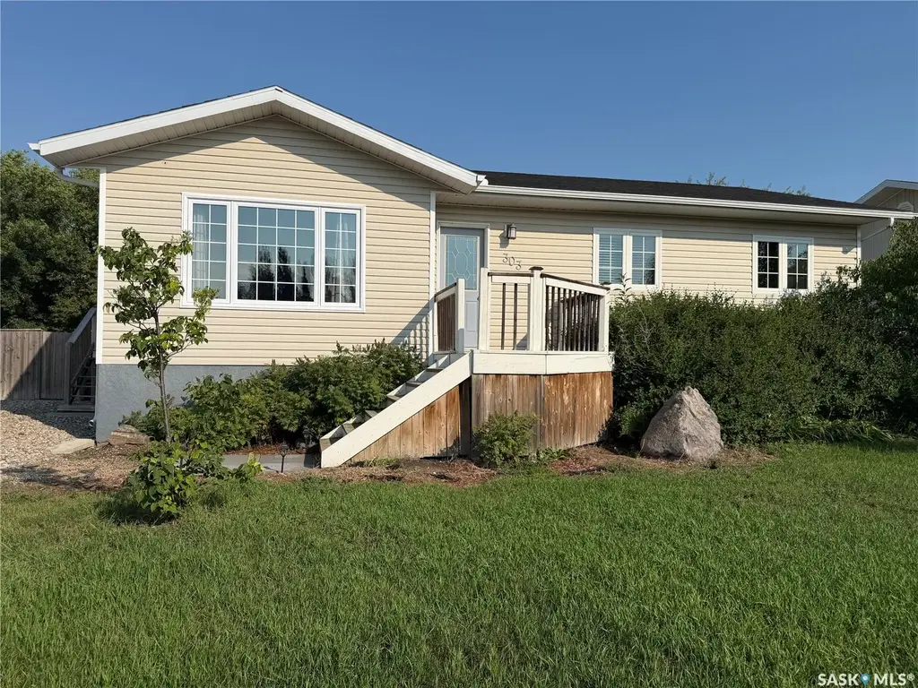 303 5th Street W, Carnduff
