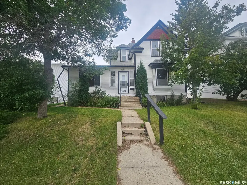 428 1st Avenue Nw, Swift Current