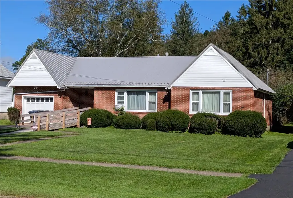 409 E Arnold Avenue, Port Allegany Boro