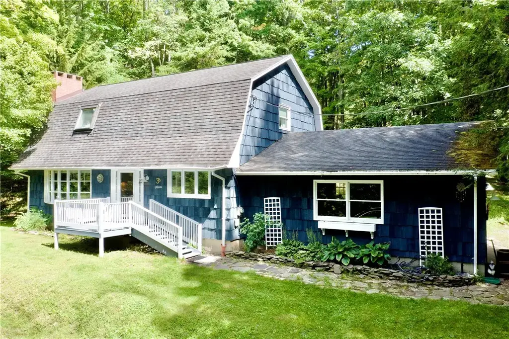 856 Winney Hill Road, Laurens
