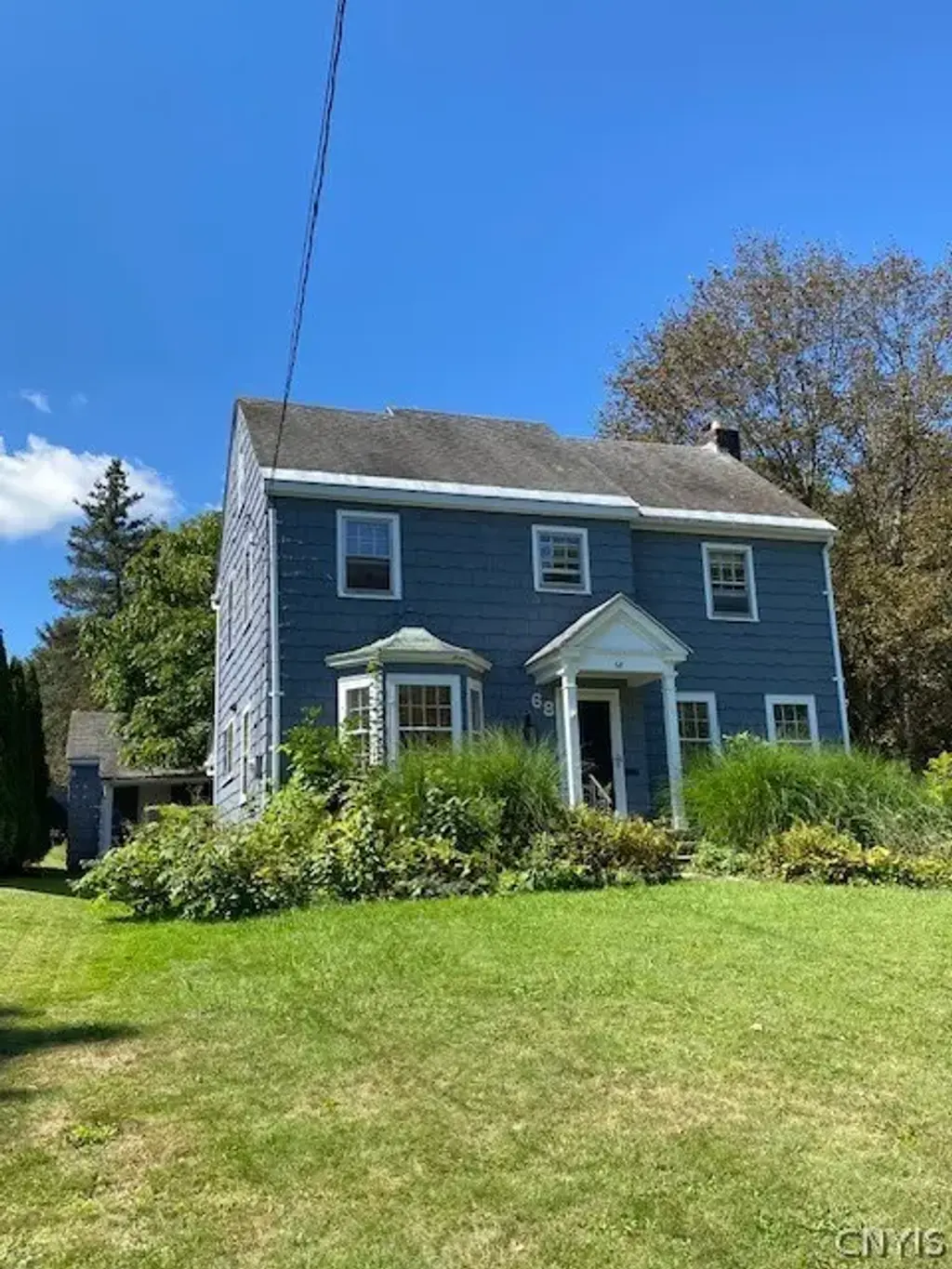 68 Hartford, New Hartford