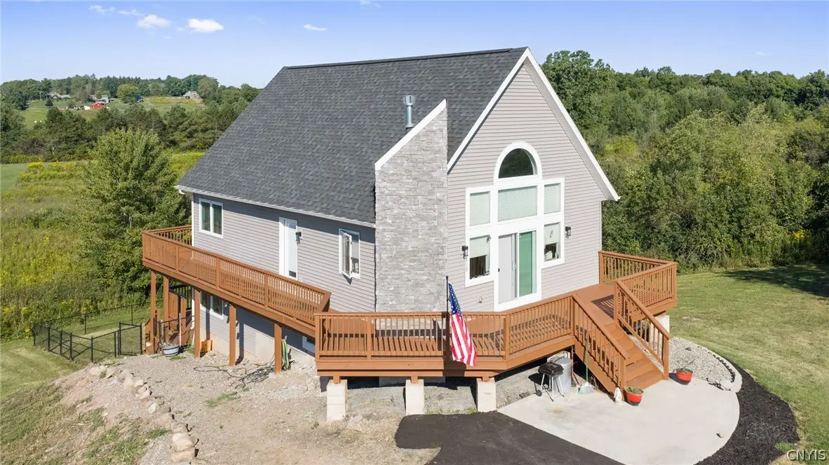 Photo of Listing #S1710072