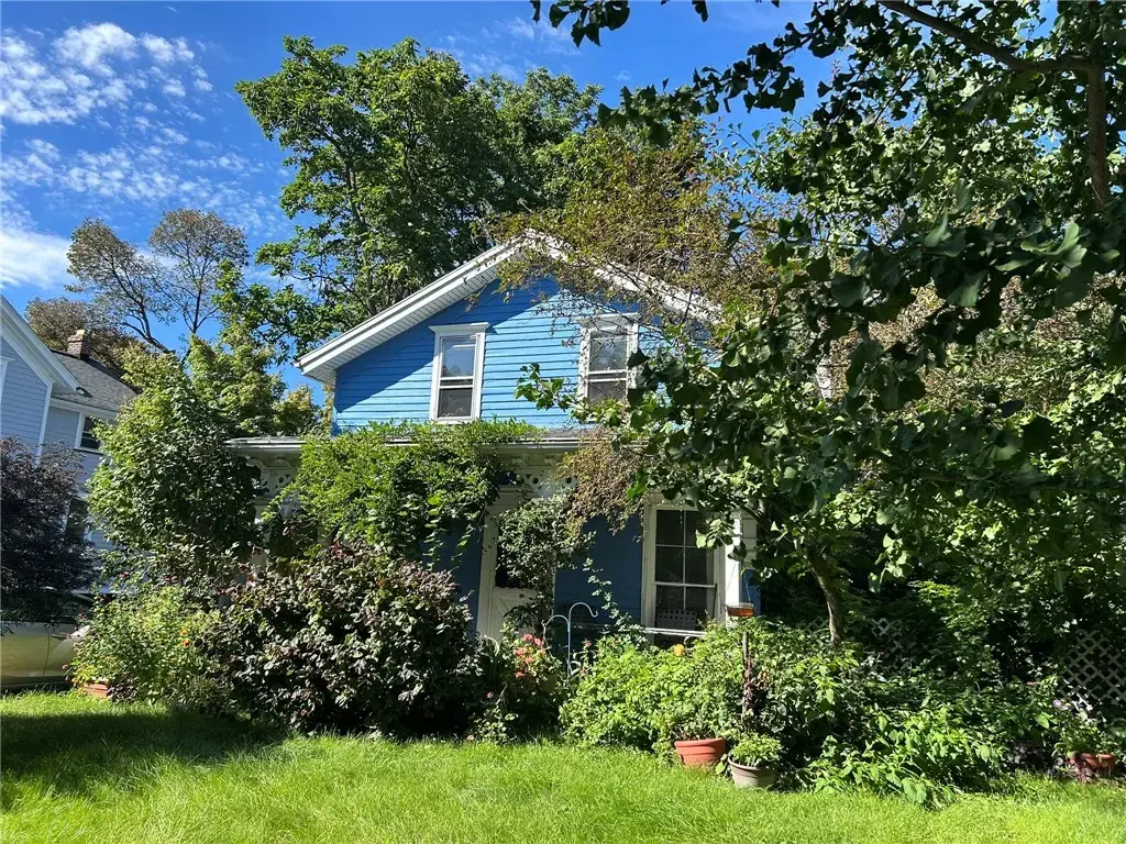 250 Gregory Street, Rochester
