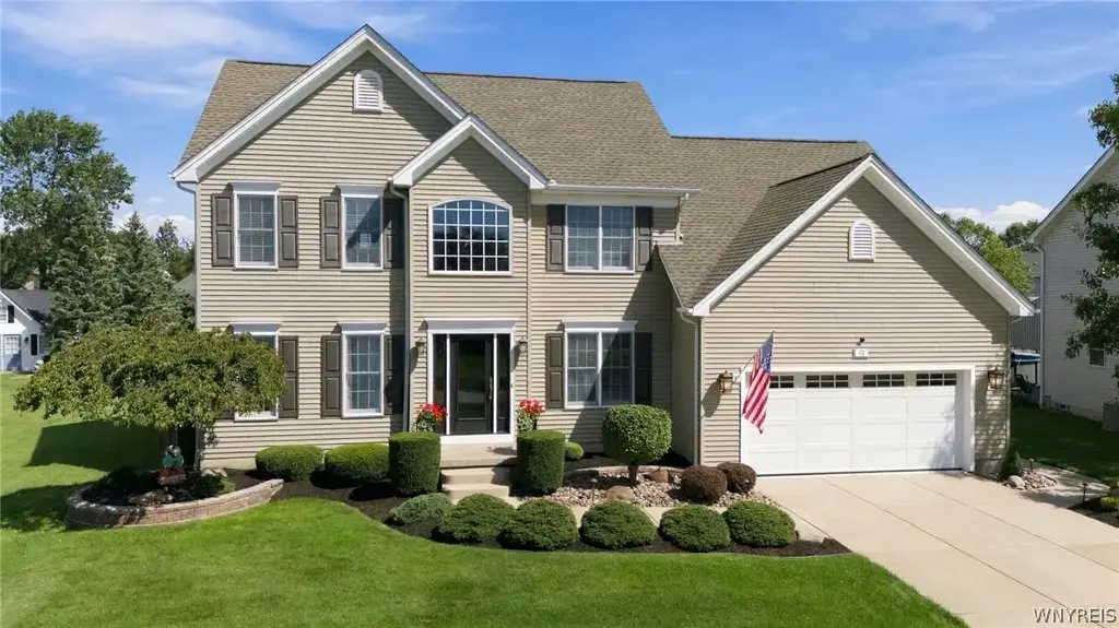 10 Schiffler Court, Lancaster