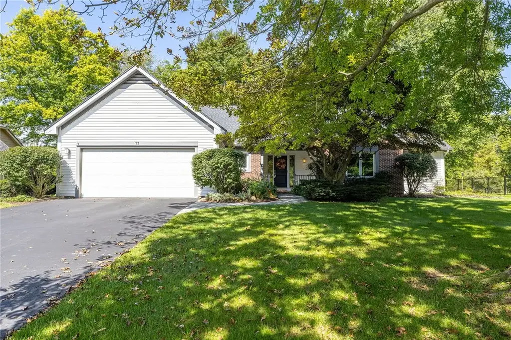 77 Valewood, Perinton