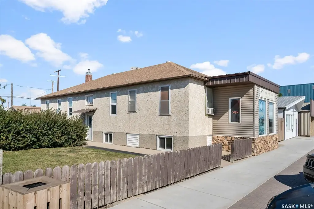 103 Main Street, Watrous