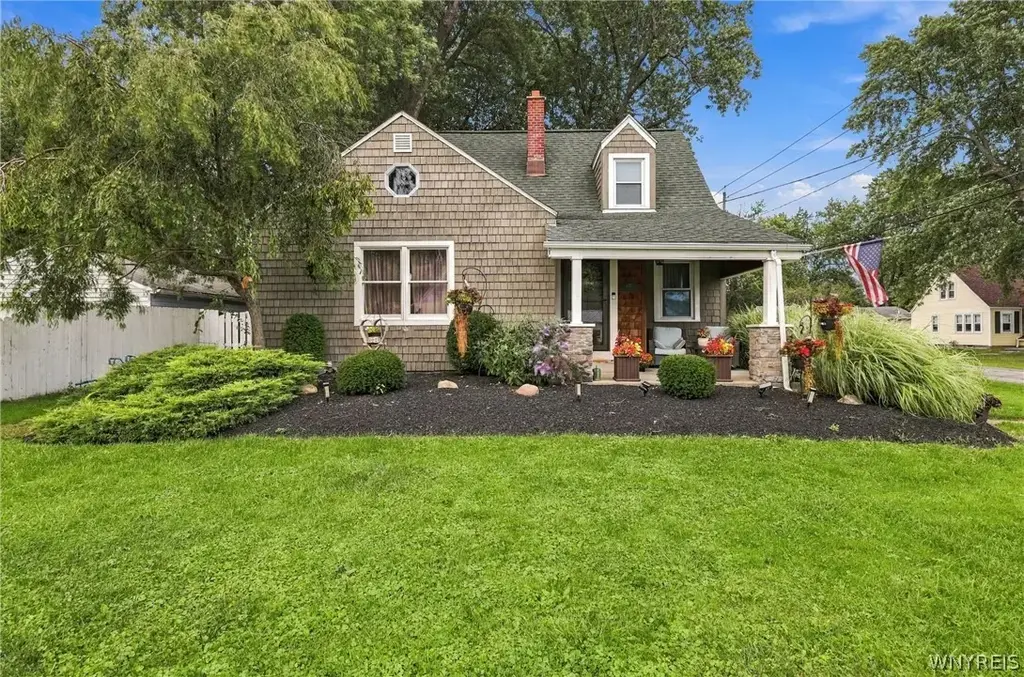 4423 Stratford, Hamburg