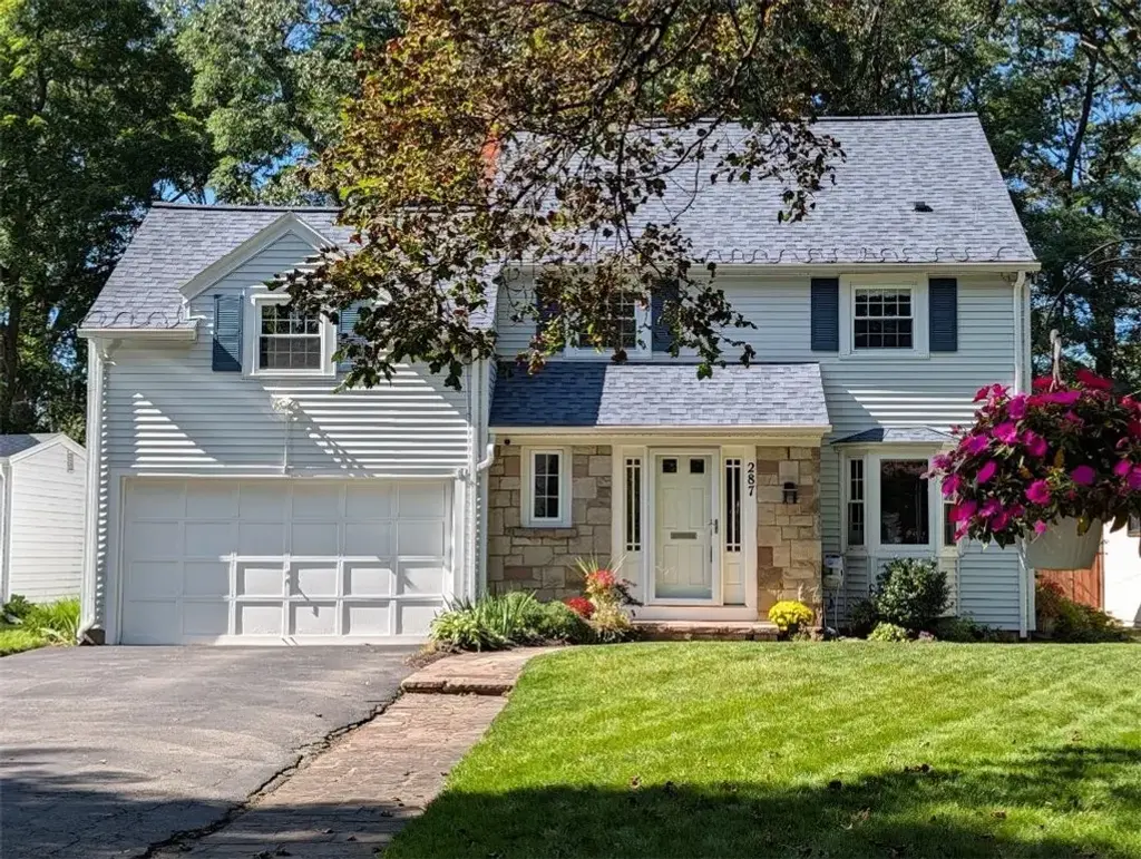 287 Winona Boulevard, Irondequoit