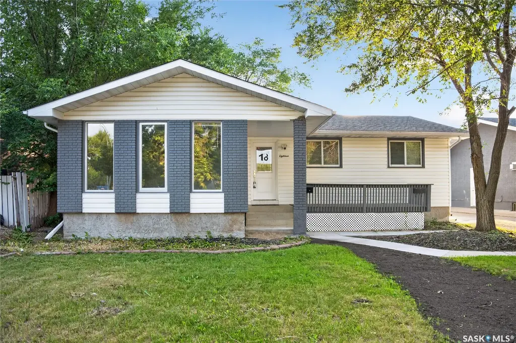 18 University Park Drive, Regina