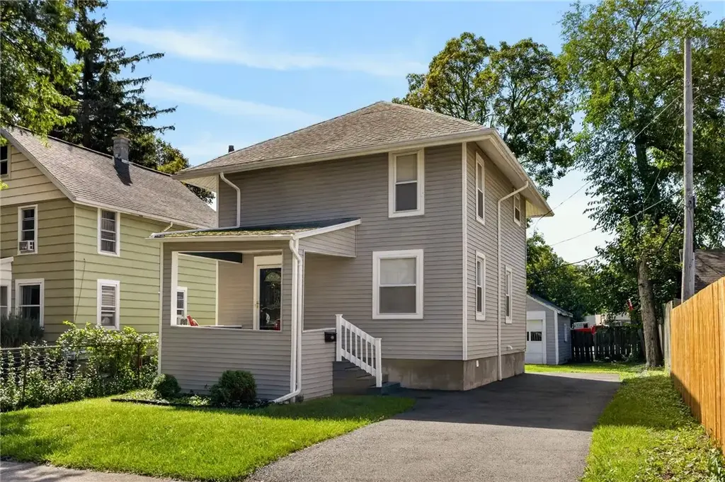 17 Heather Street, Rochester