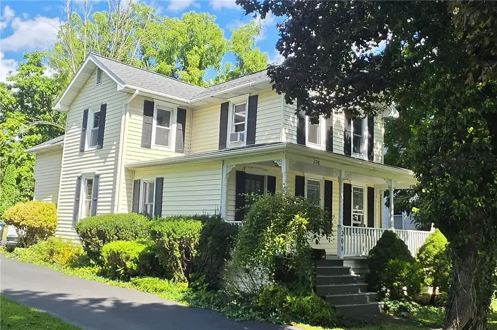 208 Gorham Street, Canandaigua City