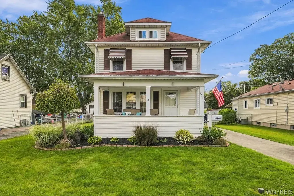 907 90th Street, Niagara Falls