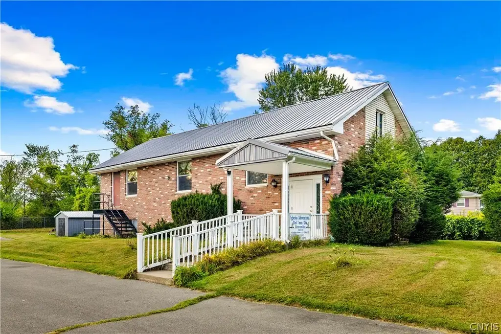 5297 Keyes, Deerfield