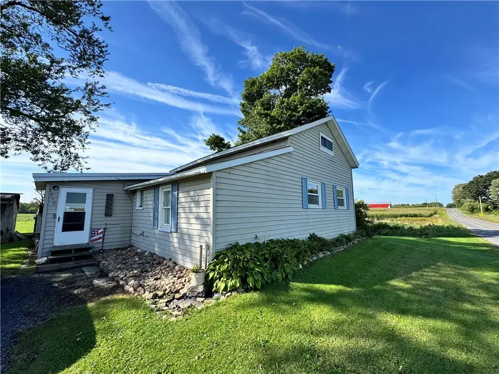 1410 Story Rd Road, Junius