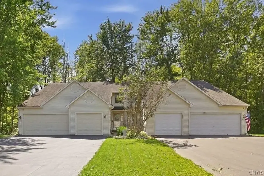 4241 Anguilla Drive, Clay