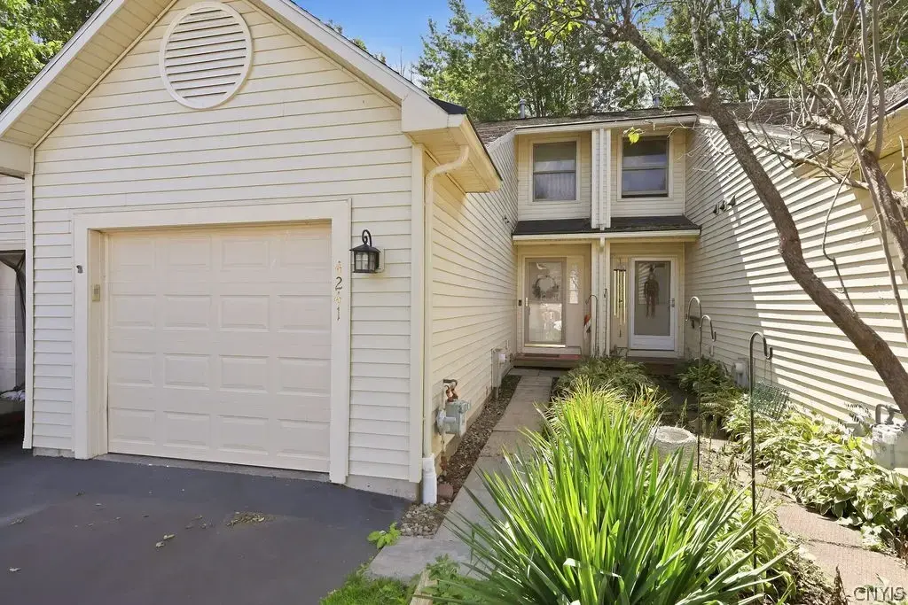 4241 Anguilla Drive, Clay