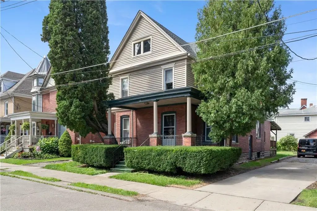 14 Adsit Place, Hornell