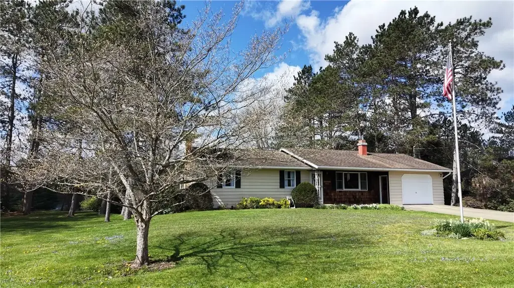 109 Afton Lake Road, Afton