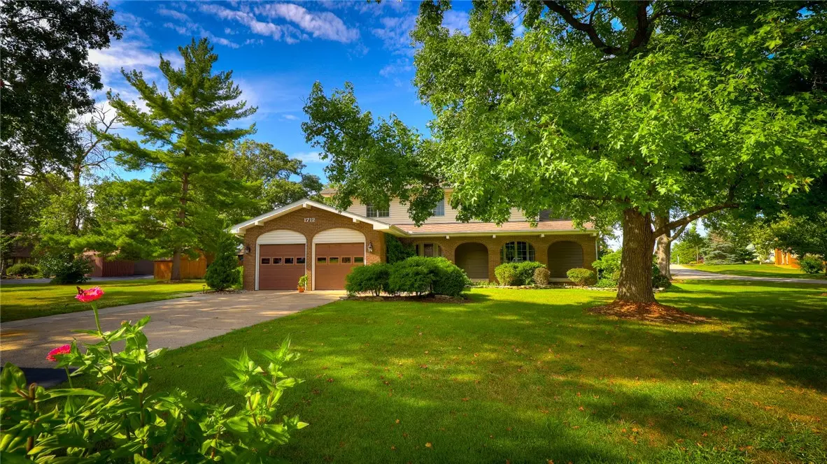 1712 Burning Tree Drive, Decatur