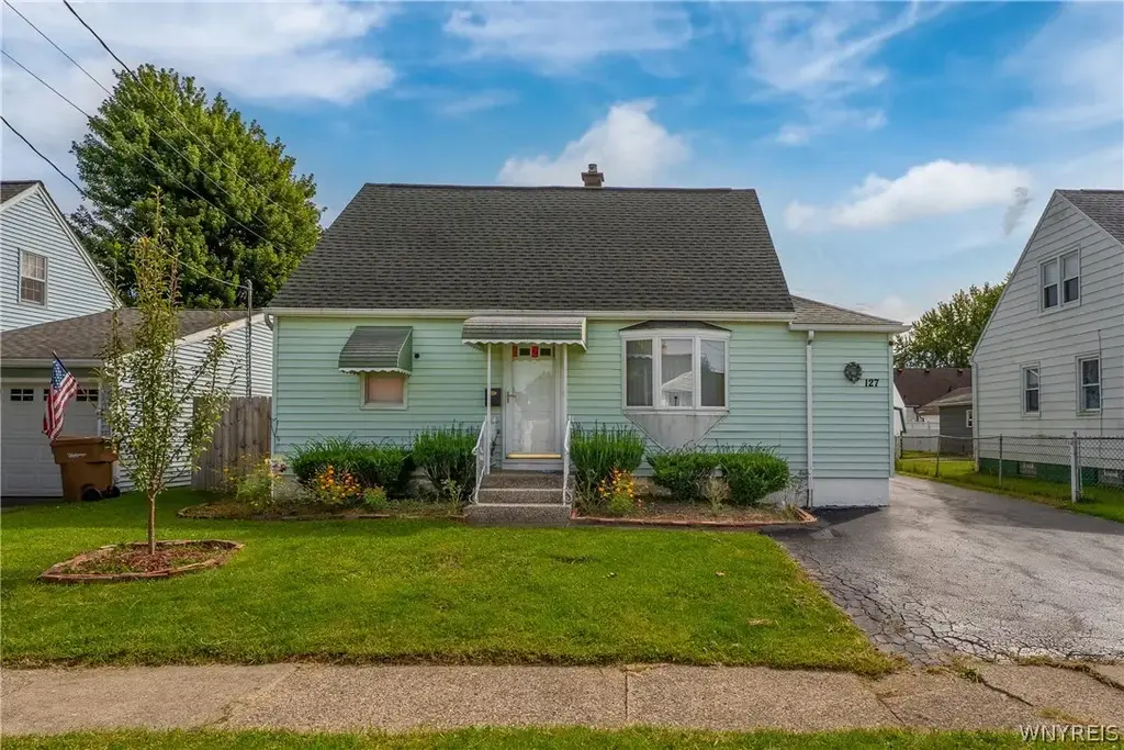 127 Wabash Avenue, Cheektowaga