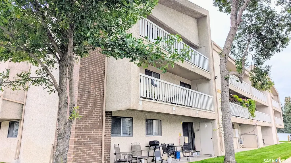 310 Stillwater Drive 631, Saskatoon