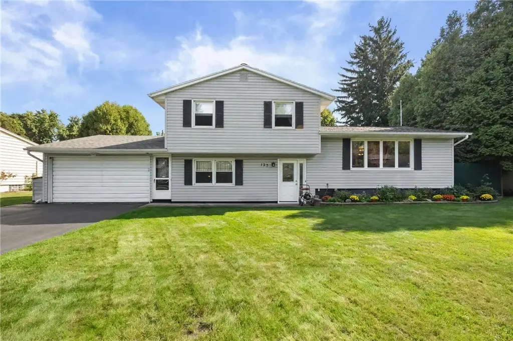 125 Kennedy Circle, Irondequoit