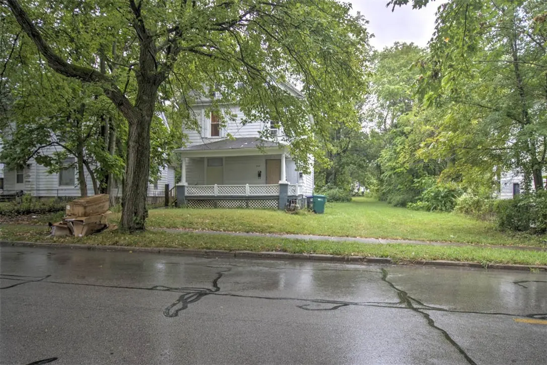 949 W Decatur Street, Decatur