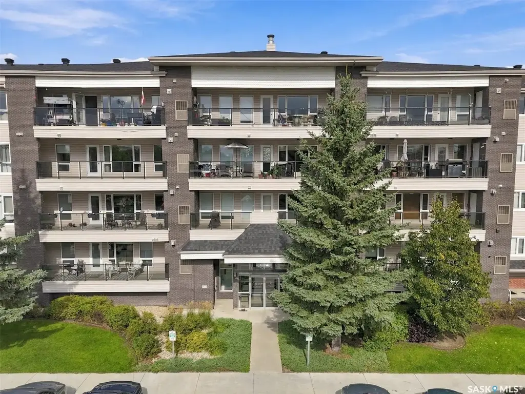 102 Kingsmere Place 312, Saskatoon