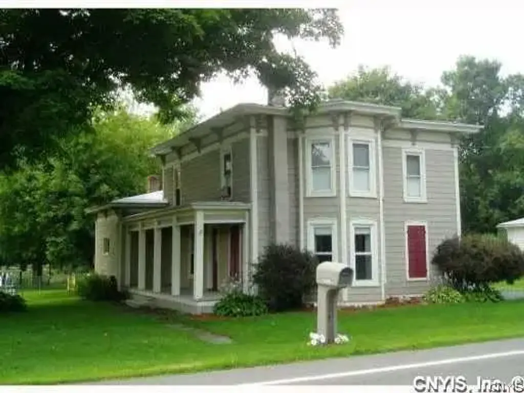 10429 State Route 38, Conquest